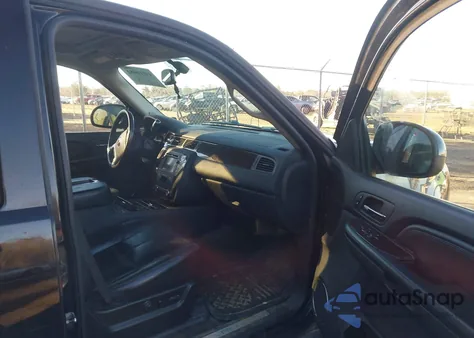 2008 GMC Yukon Xl 1500 Denali из США, поврежденный, VIN 1GKFC66858J183469